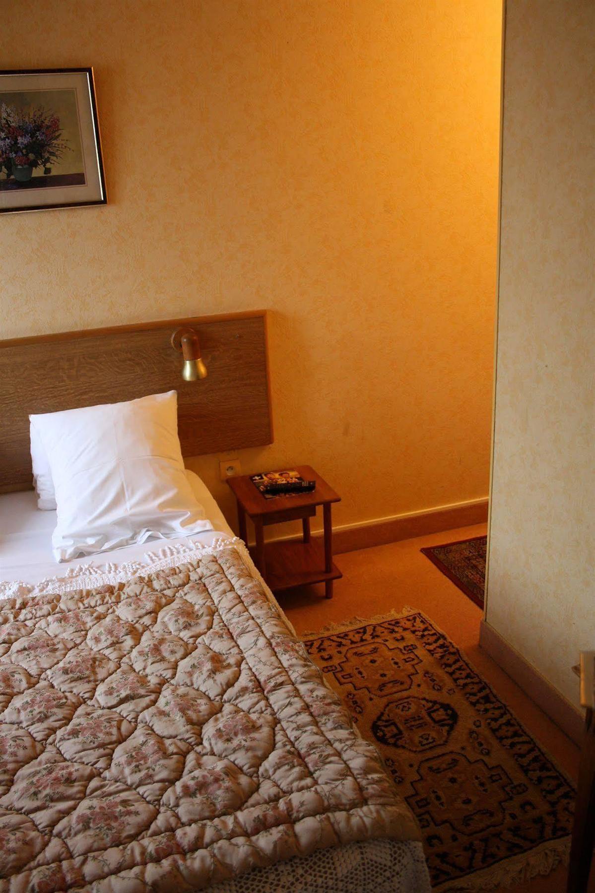 Hotel Le Relais Des Templiers Beaugency Zewnętrze zdjęcie