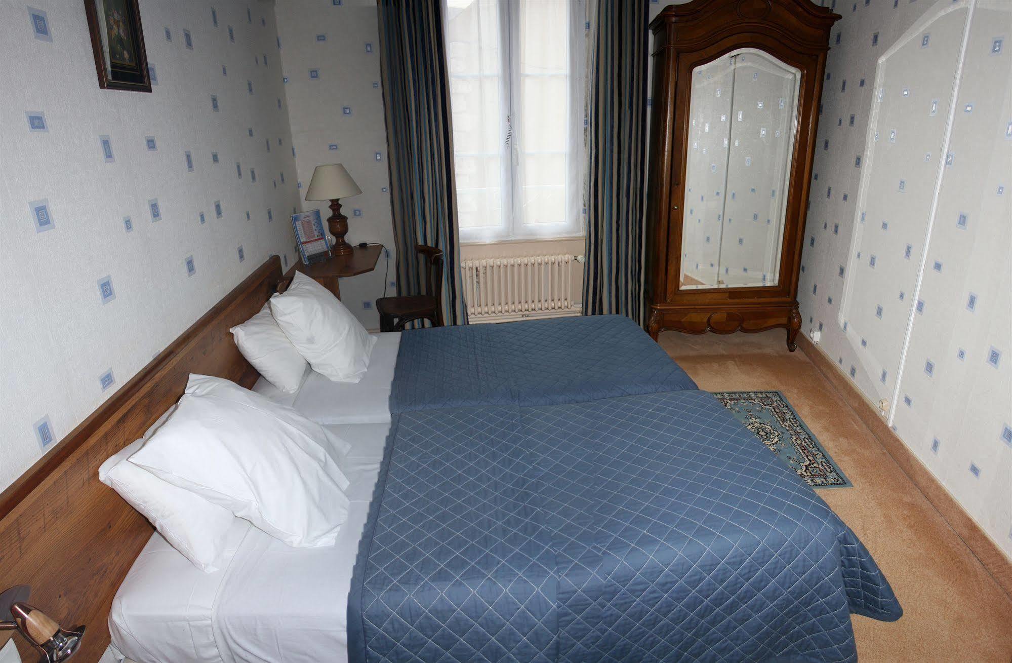 Hotel Le Relais Des Templiers Beaugency Zewnętrze zdjęcie